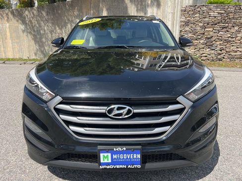 Used 2017 Hyundai Tucson SE Plus AWD/4WD image 8