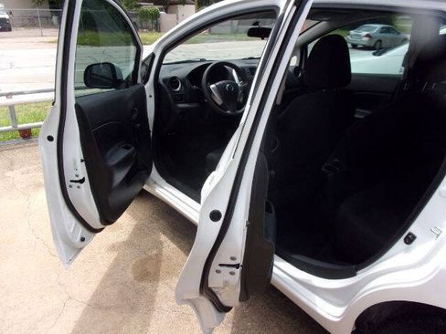 Used 2014 Nissan Versa Note S Plus FWD image 7