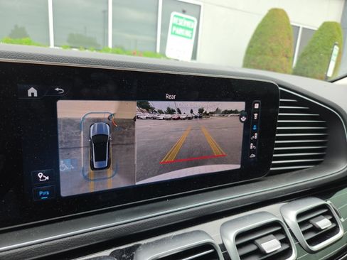 Used 2024 Mercedes-Benz GLE 350 4MATIC image 10