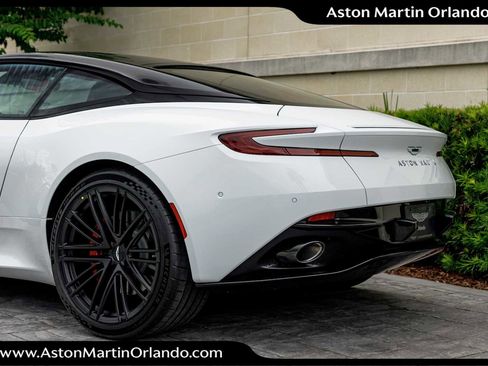 New 2026 Aston Martin DB12 image 32