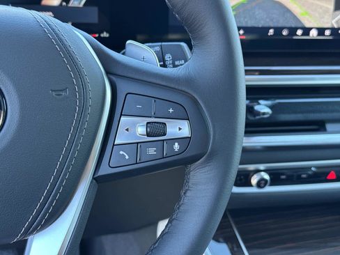 New 2026 BMW X5 xDrive40i w/ Climate Comfort Package image 31