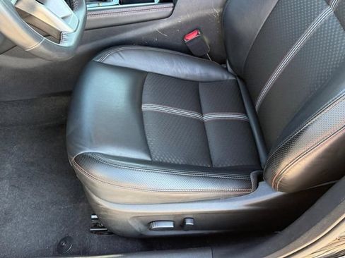 Used 2024 Nissan Altima 2.5 SR FWD image 24