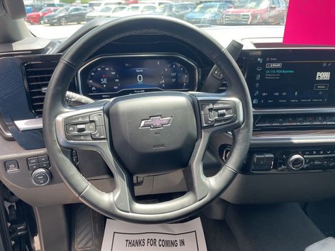 Used 2023 Chevrolet Silverado 1500 RST w/ Z71 Off-Road Package AWD/4WD image 36
