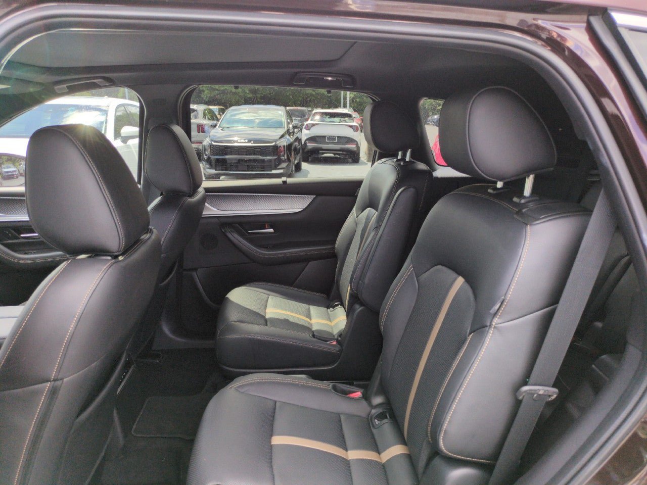 Used 2024 MAZDA CX-90 Plug-In Hybrid w/ Premium Plus AWD/4WD image 25