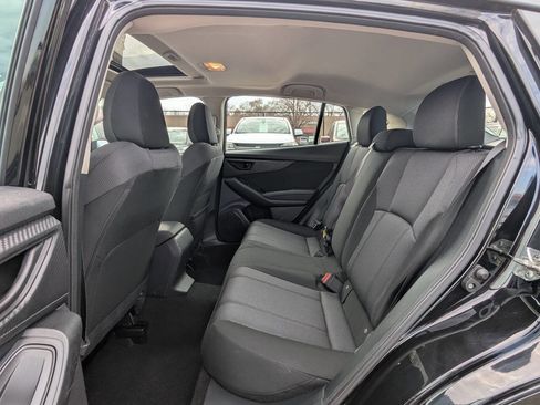 Used 2018 Subaru Impreza 2.0i Premium image 14