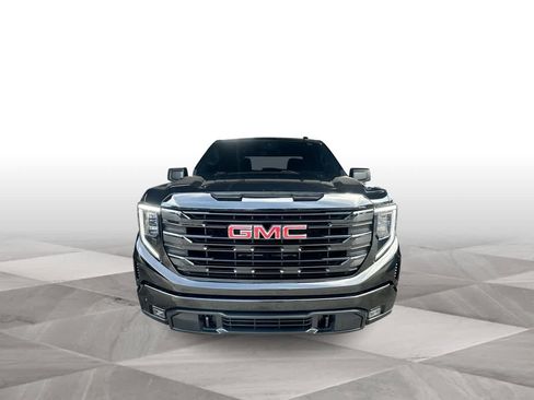 Used 2024 GMC Sierra 1500 Elevation w/ LPO, GMC Protection Package RWD image 3