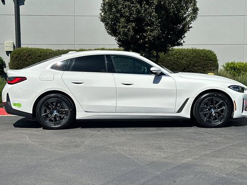 Used 2023 BMW i4 eDrive35 image 3