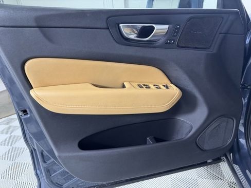 Used 2021 Volvo XC60 T5 Inscription image 20