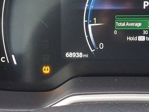 Certified 2023 Toyota Corolla XSE image 19