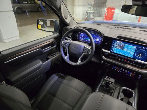 Used 2025 Chevrolet Silverado 1500 RST w/ Z71 Off-Road Package image 41