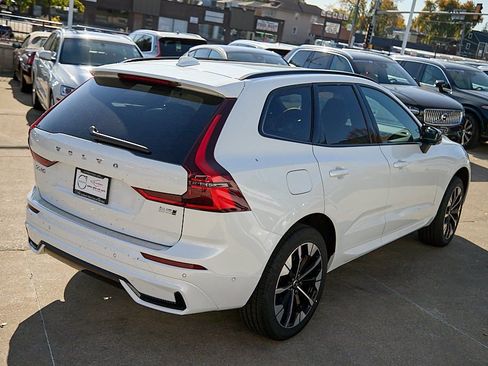 New 2026 Volvo XC60 B5 Plus w/ Protection Package Premier image 9