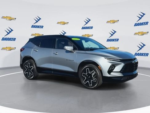 Used 2023 Chevrolet Blazer RS w/ Driver Confidence II Package image 2