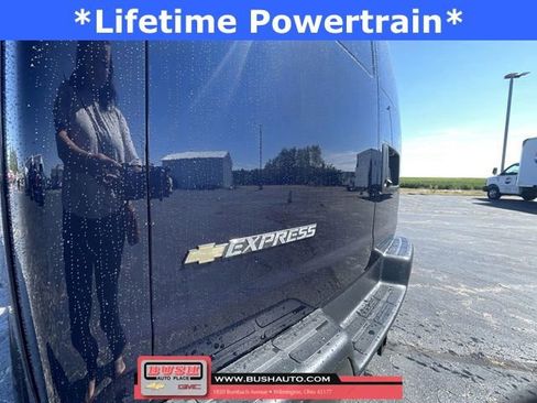New 2025 Chevrolet Express 3500 w/ Driver Convenience Package image 27