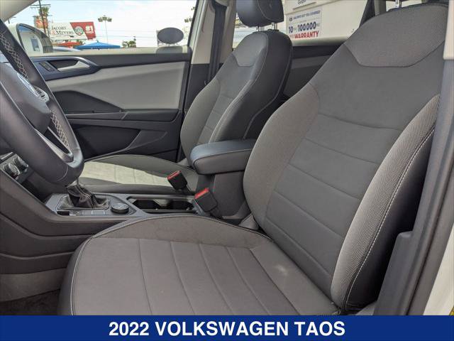 Certified 2022 Volkswagen Taos SE AWD/4WD image 12