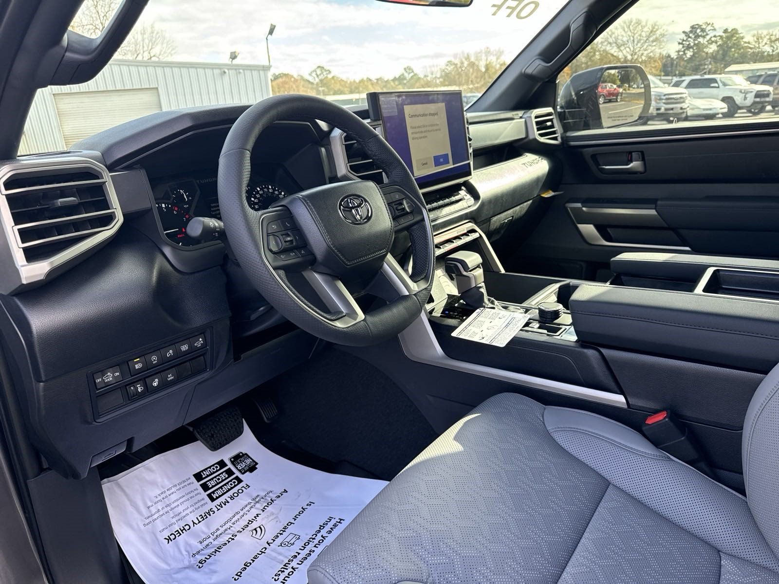 New 2025 Toyota Tundra SR5 w/ SR5 Premium Package AWD/4WD image 15