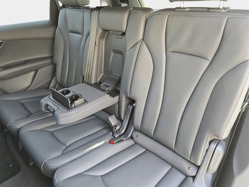 New 2026 Audi Q7 2.0T Premium image 15