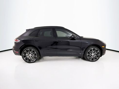 New 2026 Porsche Macan image 8