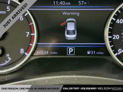 Certified 2022 Nissan Sentra SR w/ Trunk Package image 12