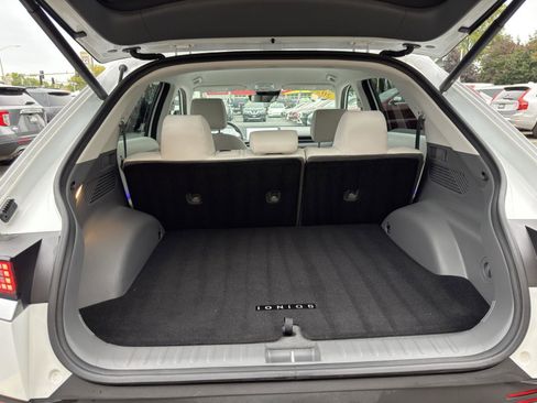 Used 2023 Hyundai Ioniq 5 SEL image 38