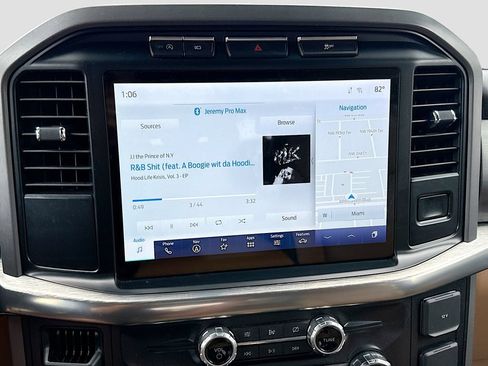 Used 2021 Ford F150 Lariat w/ Equipment Group 502A High AWD/4WD image 15