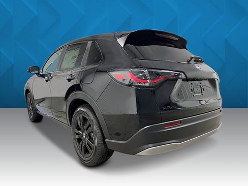 New 2026 Honda HR-V Sport image 3