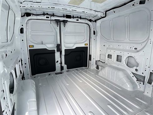 New 2026 Ford Transit 250 Low Roof image 32