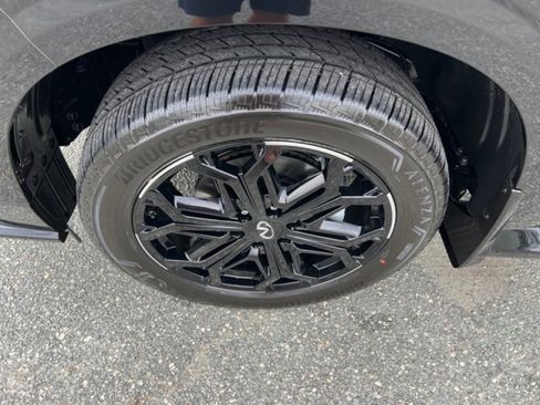 New 2026 INFINITI QX80 4WD w/ Sport Exterior Package image 9