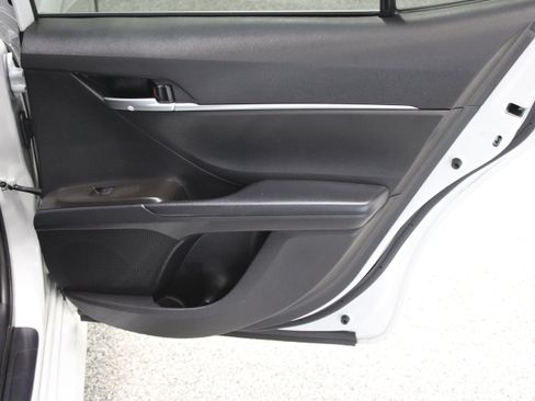 Used 2024 Toyota Camry LE FWD image 30