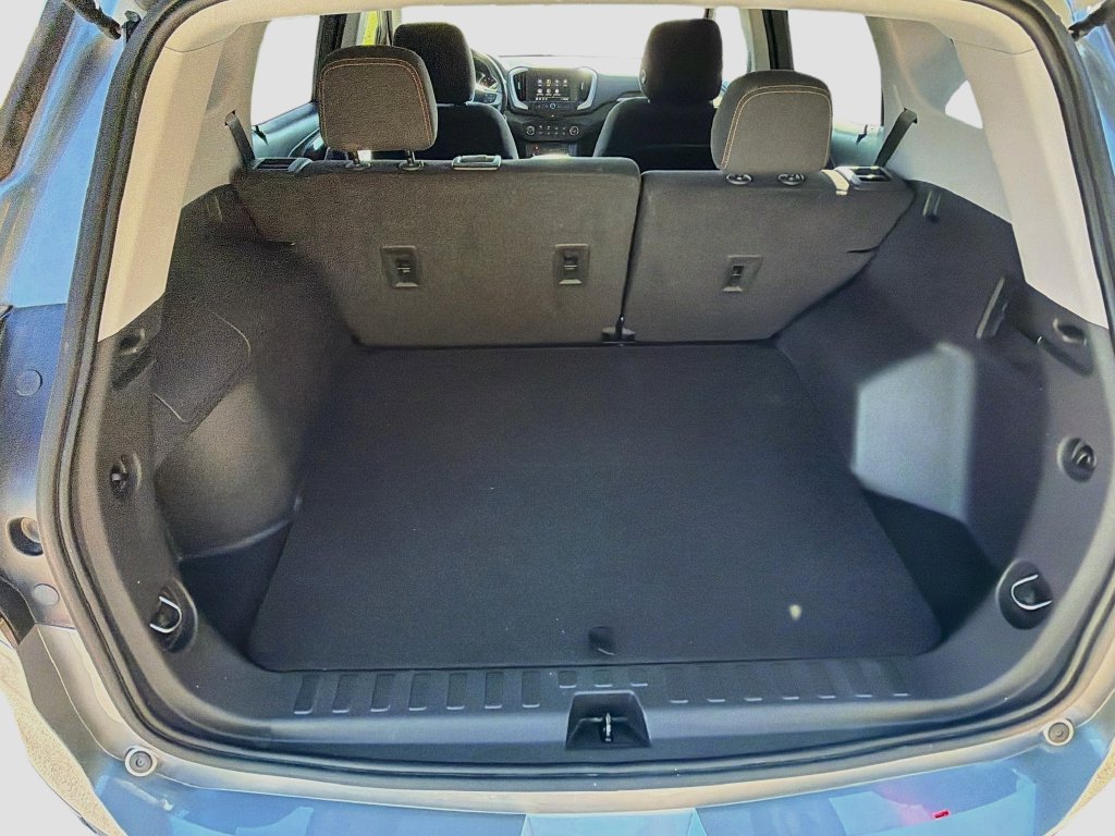 Used 2021 GMC Terrain SLE FWD image 28