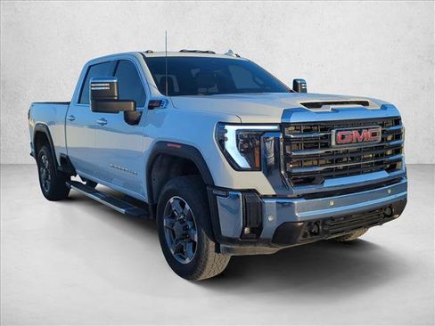 Used 2025 GMC Sierra 2500 SLT w/ SLT Premium Package AWD/4WD image 3