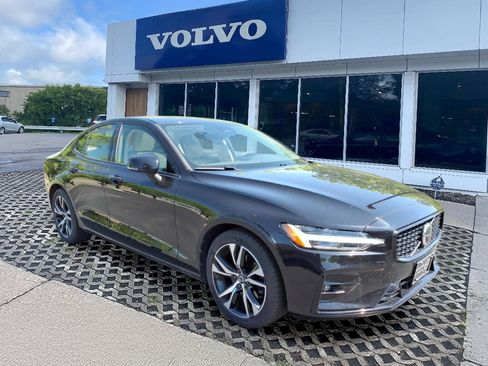 Certified 2024 Volvo S60 B5 Core FWD image 1