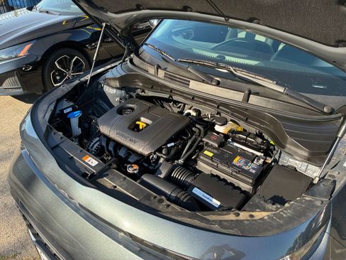 Used 2025 Kia Soul LX w/ LX Technology Package image 30