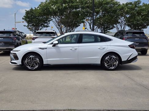Used 2026 Hyundai Sonata SEL FWD image 12