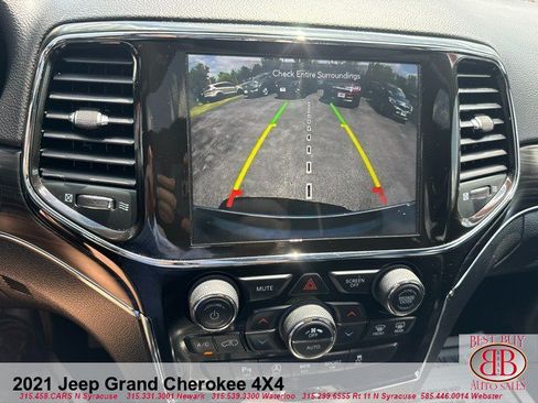 Used 2021 Jeep Grand Cherokee Limited AWD/4WD image 14