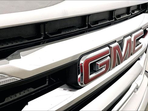 Used 2021 GMC Sierra 1500 SLE w/ X31 Off-Road Package image 29