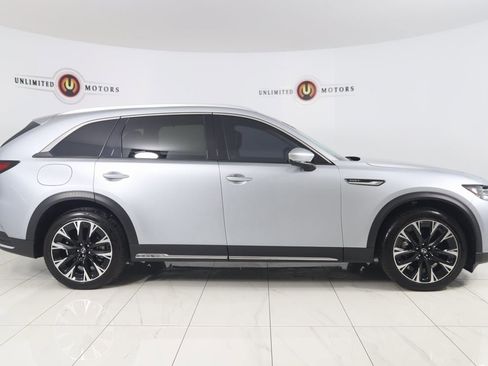 Used 2024 MAZDA CX-90 Plug-In Hybrid w/ Premium Pkg image 2