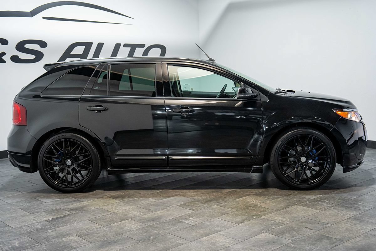 Used 2014 Ford Edge Sport w/ Driver Entry Package FWD image 8