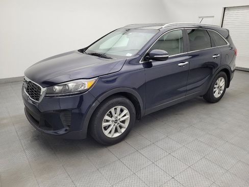 Used 2020 Kia Sorento LX w/ LX I4 Convenience Package FWD image 2