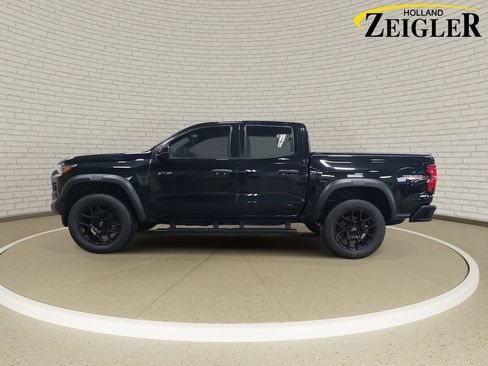 Used 2023 Chevrolet Colorado Trail Boss w/ LPO, Dark Essentials Package image 8