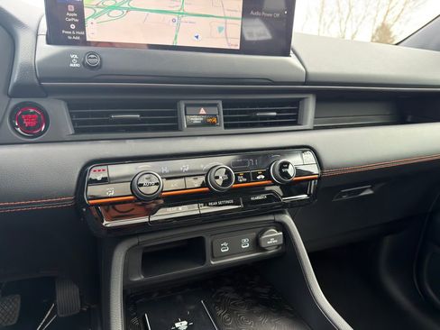 Used 2026 Honda Pilot TrailSport image 16