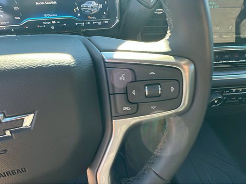 Used 2025 Chevrolet Silverado 1500 LT image 29