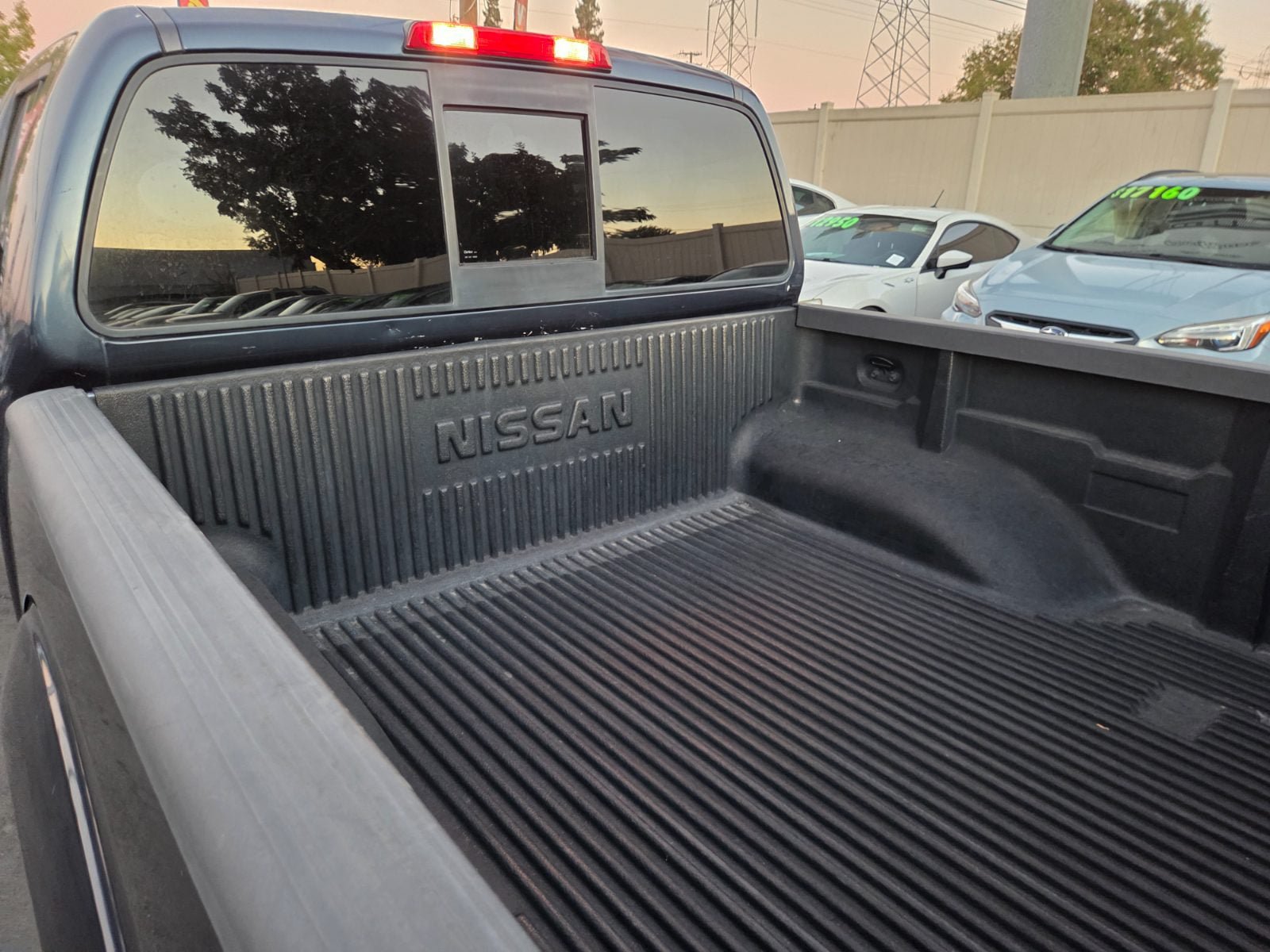 Used 2016 Nissan Frontier Desert Runner RWD image 11