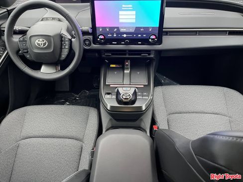 Certified 2026 Toyota bZ FWD image 18