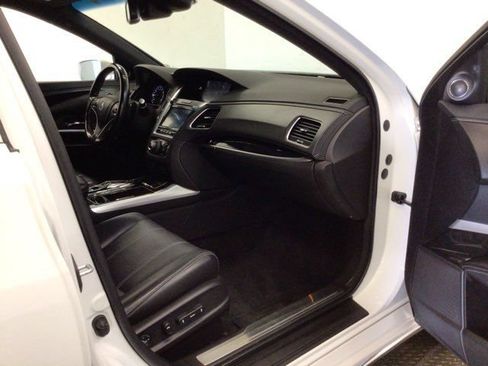 Used 2018 Acura RLX w/ Technology Package FWD image 21