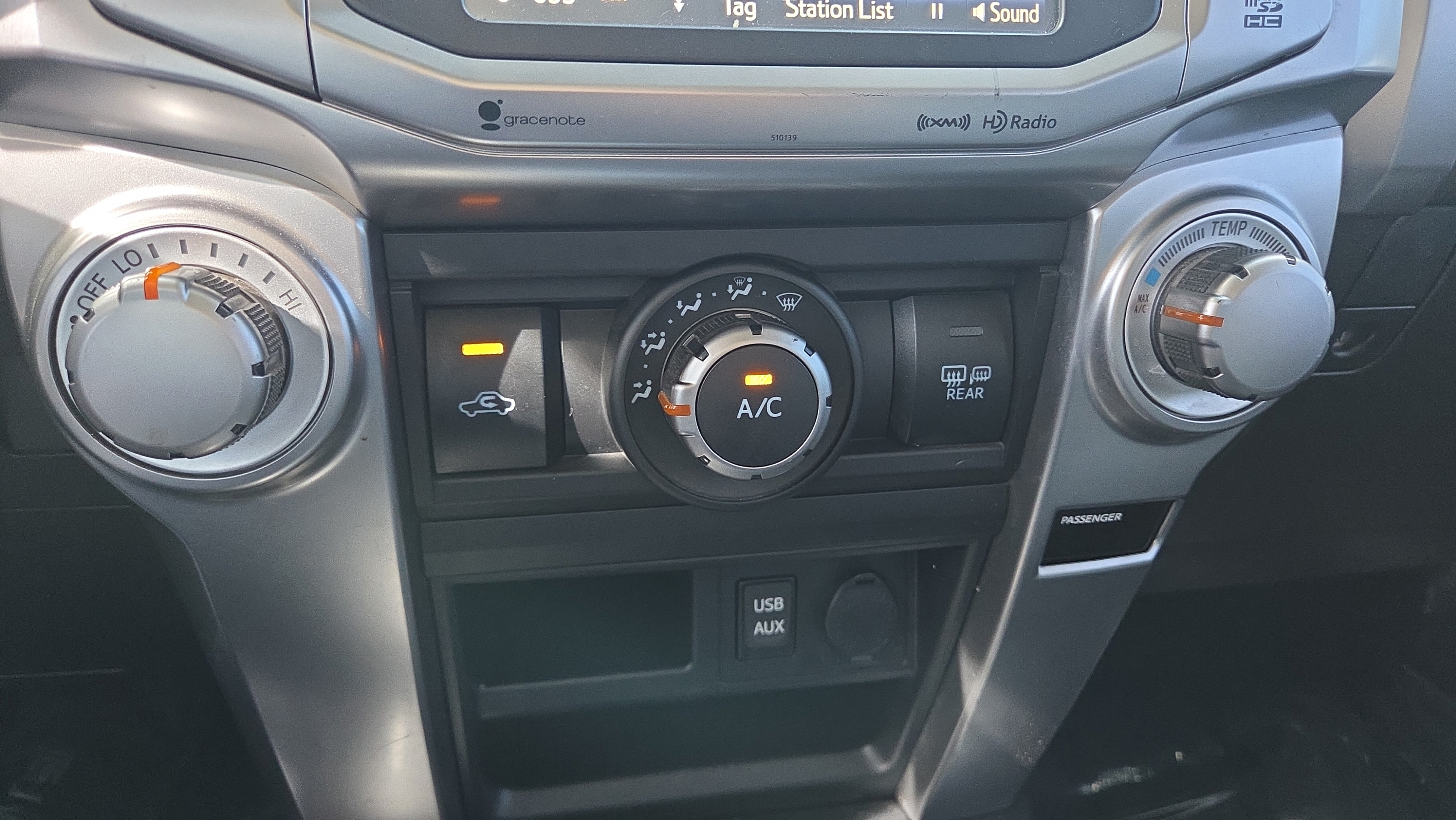 Used 2017 Toyota 4Runner SR5 Premium RWD image 29