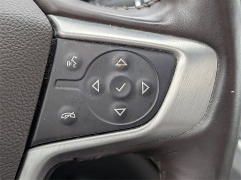 Used 2019 GMC Acadia SLT image 25