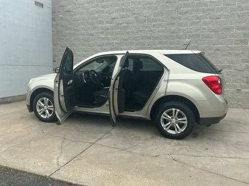 Used 2013 Chevrolet Equinox LS FWD image 11