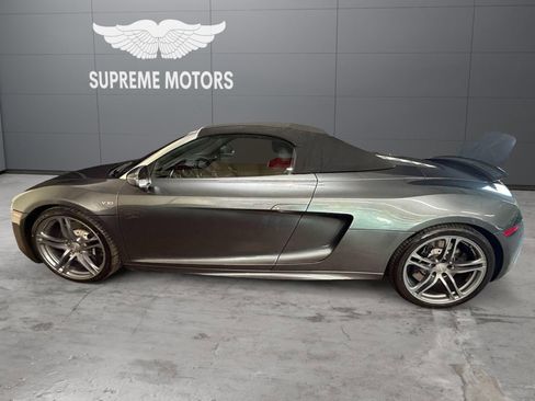 Used 2011 Audi R8 V10 image 11