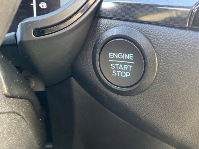 Used 2025 Ford Escape ST-Line Select AWD/4WD image 22