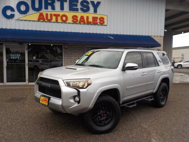 Used 2020 Toyota 4Runner TRD Off-Road Premium w/ Moonroof Package AWD/4WD image 1